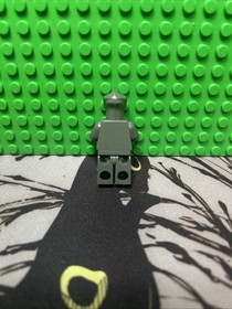 LEGO Star Wars Dark Gray Geonosian Minifigure - sw0062 - Set 4478 Torso Crack