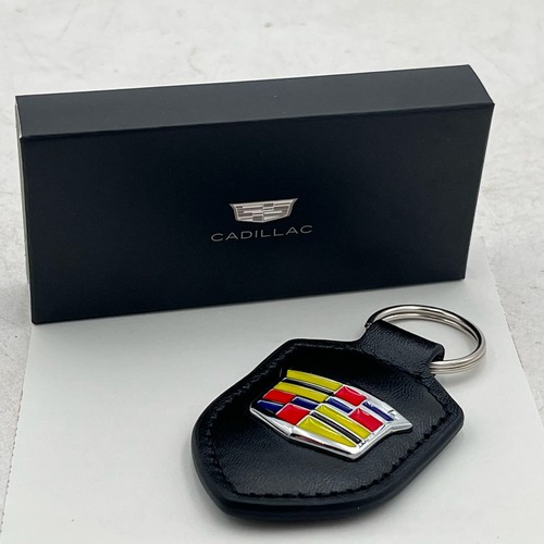 Black Leather Keychain Cadillac Metal Enamel Emblem Key Fob Gift Accessory New - Foto 14 di 26