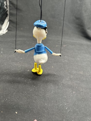 Vintage Walt Disney Donald Duck Marionette String Puppet Plastic - Picture 11 of 12