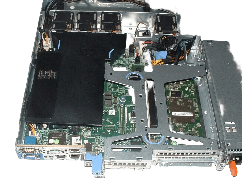 Dell PowerEdge R330 LFF 3.5" Xeon E3-1220 v5 3.0GHz | 8gb | H330 | 2x Trays - Image 4 of 4