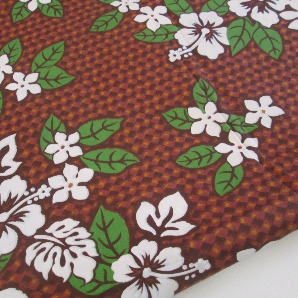 Tela tejida marrón hawaiana con estampado de hibisco 3 yardas x 45 pulgadas mezcla de algodón Foto 3 de 4