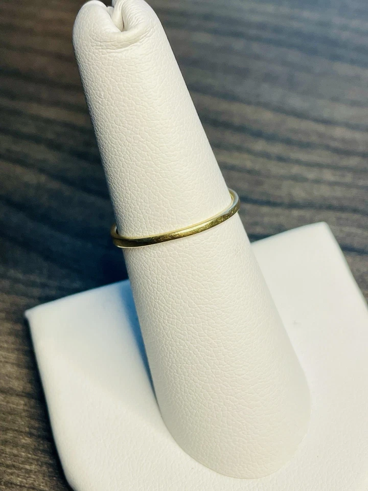 Anillo de oro amarillo de 10 quilates con diamantes genuinos - 0,15 quilates con diamantes pequeños de 2,01 quilates y 2 quilates Foto 4 de 4