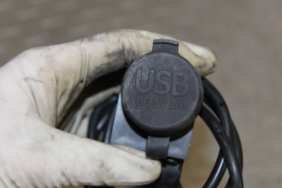 1998 HONDA VALKYRIE 1500 GL1500CT TOUR ACCESORIO ENCHUFE ENCHUFE Foto 2 de 4