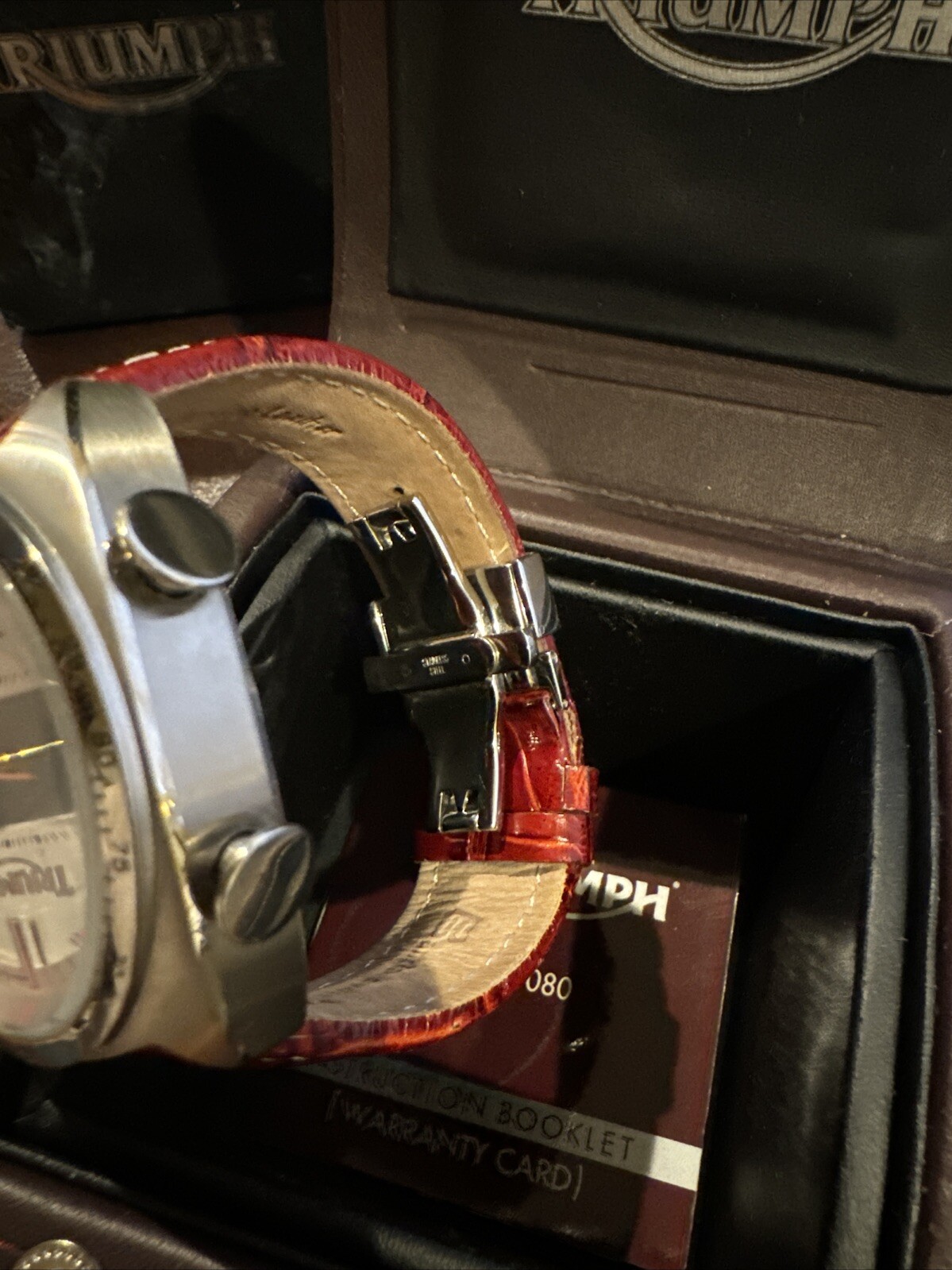 Triumph Wrists Watch - image 9