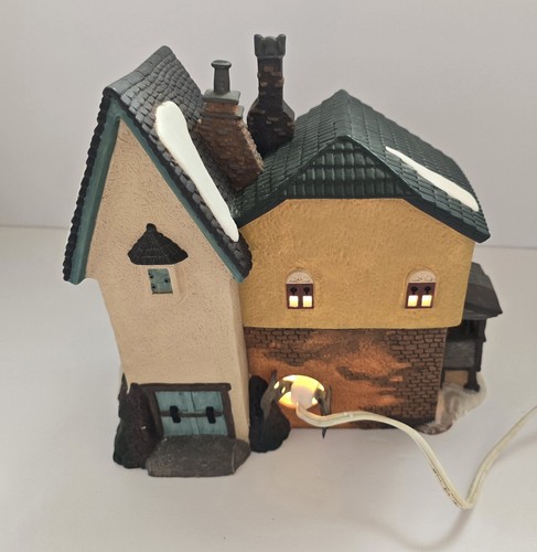Dept 56 Heritage Dickens Village Series The Grapes Inn 5th Limited Edition READ - Picture 15 of 20