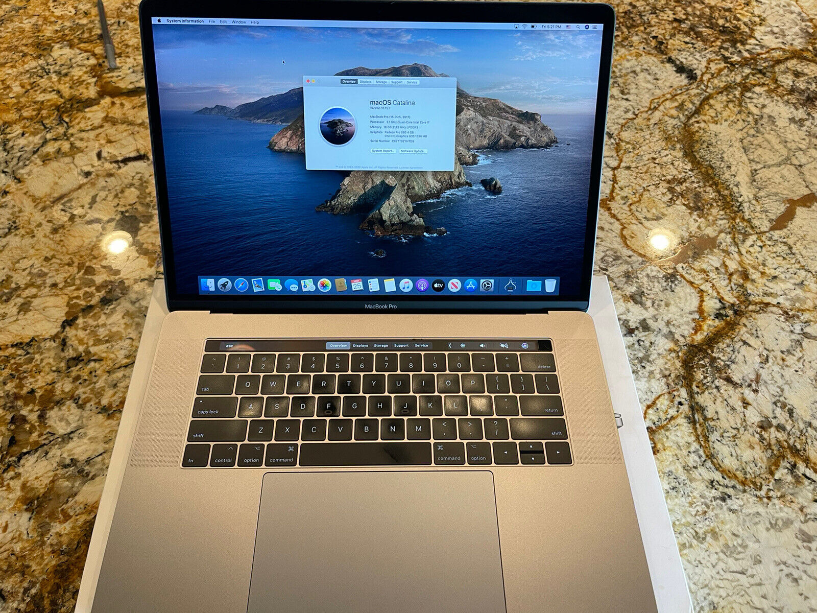 MacBook Pro 2017 15インチ 3.1GHz i7 1TB US-