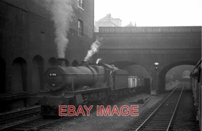 PHOTO  EX GWR HALL CLASS 4-6-0 6946 'HEATHERDEN HALL' BIRMINGHAM 1960 ON THE WES