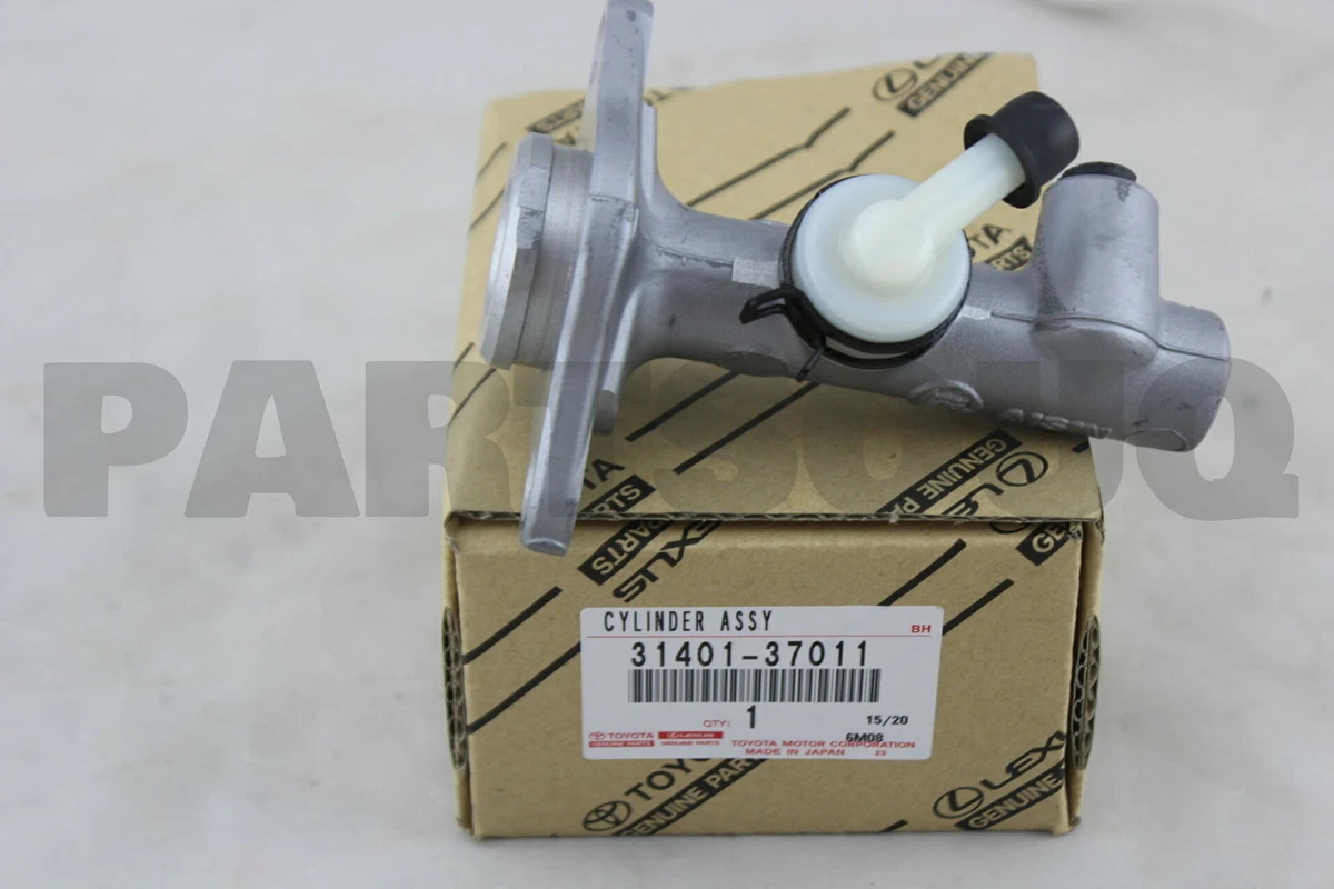 3140137011 Genuine Toyota CYLINDER ASSY, CLUTCH MASTER 31401-37011 