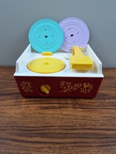 Retro Fisher Price Music Box Record Player Toy 2 Records Tested Works 2014