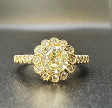 18ct Yellow Gold Certified Asscher Diamond Ring New w/ Box Size L WAS £4995 ER06
