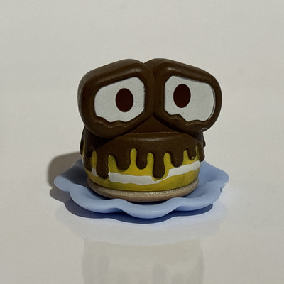 Just Play Disney Munchlings Wall-E Chocalate Cake Mini Figure