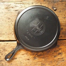 Antique GRISWOLD Cast Iron SKILLET Frying Pan # 9 LARGE SLANT LOGO - Ironspoon