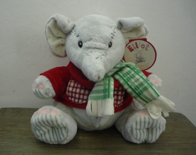 Elliot & Knöpfe großer weicher Plüsch Elefant - roter Mantel & grüner Schal Spielzeug mit Etikett