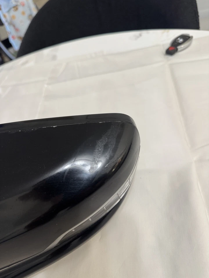 2015-2019 CADILLAC CTS OEM DRIVER SIDE LEFT POWER SIDE MIRROR BLACK BLIND SPOT - Image 4 of 4
