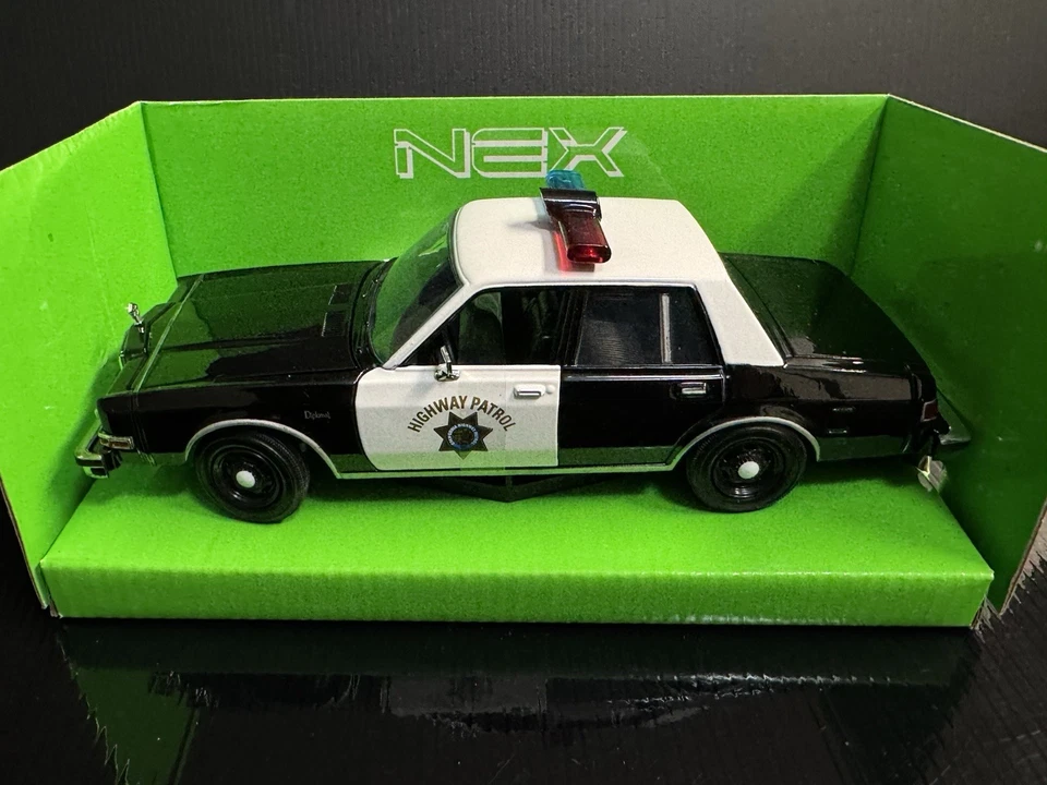 1986 Dodge Diplomat CHP California Highway Patrol 1/24 Motormax 76466 - Image 3 of 4