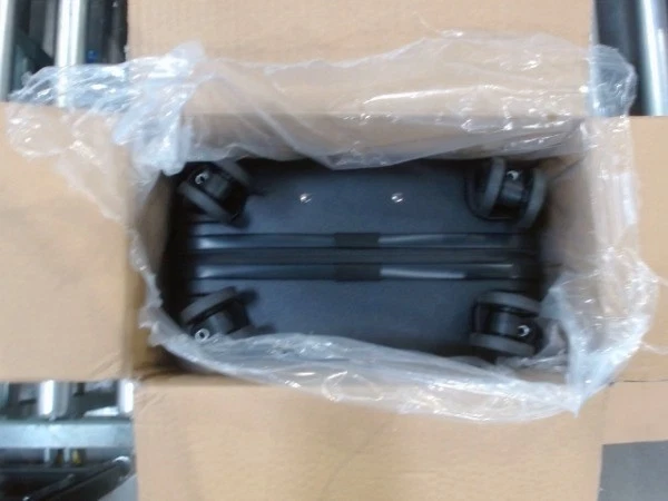 Asiento de mano híbrido Biaggi Runway aprobado por la TSA ligero expandible Foto 2 de 3