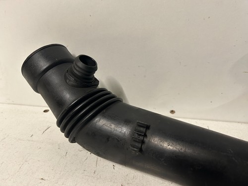 TUBO DE AIRE TURBO FILTRADO BMW 3/5/7 E46 E39 E60/61 E38 E53 E83 E65 M57 3.0 2248154 - Imagen 6 de 9