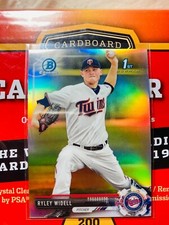 V36 Ryley Widell Minnesota 2017 1st Bowman Chrome Draft Refractor