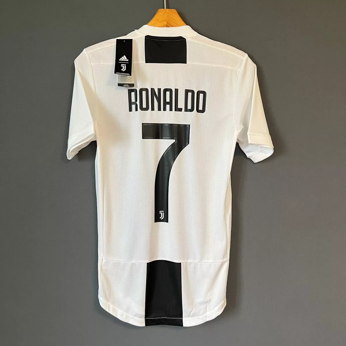 ronaldo juventus jersey original