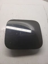 Used Fuel Filler Door fits: 2006 Honda Cr-v  Grade A