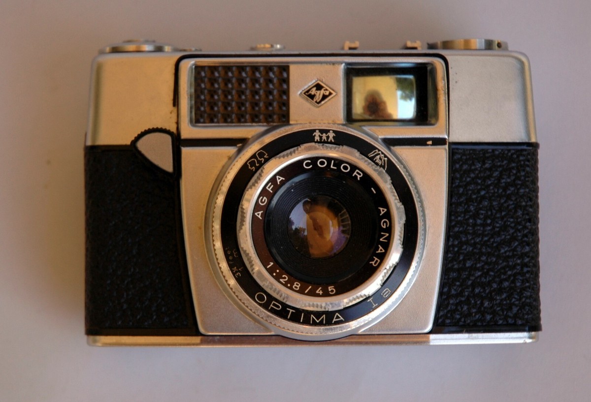 Agfa Color - Agnar - optima 1a - 35 mm, Camera & Case (CM-Cp-001