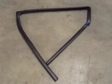 Right Rear Inside Door Glass Track Seal Fits 15 16 17 18 19 20 Nissan Rogue