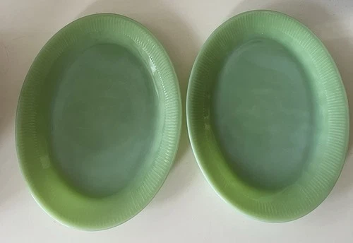 2Vintage Jadeite 12"x 9" Oval Platter Green Serving Dish Jane Ray Ribbed Pattern