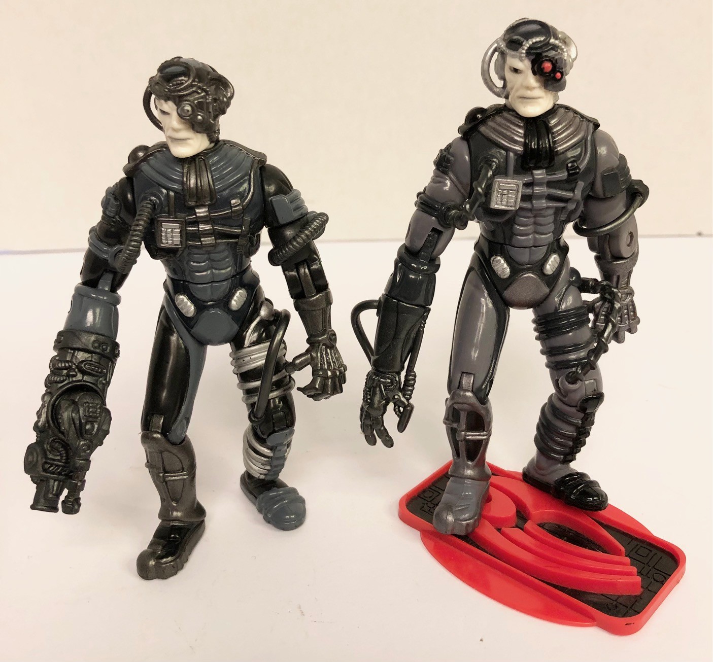 (2) 1992 Playmates Star Trek THE BORG Action Figures The Next Generation K11