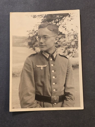 Third Reich WW2 German Soldiers Original Large Military War Photo 7x5 inches