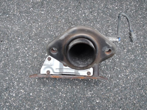 HONDA CRV Used EXHAUST MANIFOLD 1999 Honda CRV - Picture 6 of 17