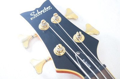 Schecter Stiletto Extreme-4 Active Bass Quilted Maple Body Gebraucht