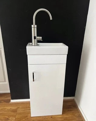 NO BRAND No Plumbing Upgraded Portable Sink TAP (Hot & Cold Water system included) 400mm