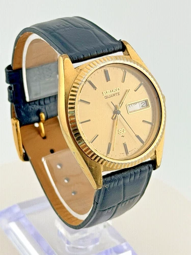 Vintage Seiko 7123-8050 Quartz Gold Tone Day Date Watch Black Leather Strap