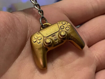DUALSENSE RESIN SCHLÜSSELANHÄNGER PLAYSTATION 5