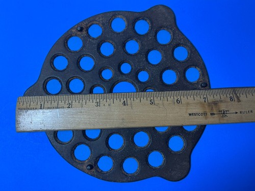 Unmarkierter GUSSEISEN UNTERSETZER FÜR NO 7-8 DUTCH OVEN 7 1/4" Durchmesser - Bild 7 von 8