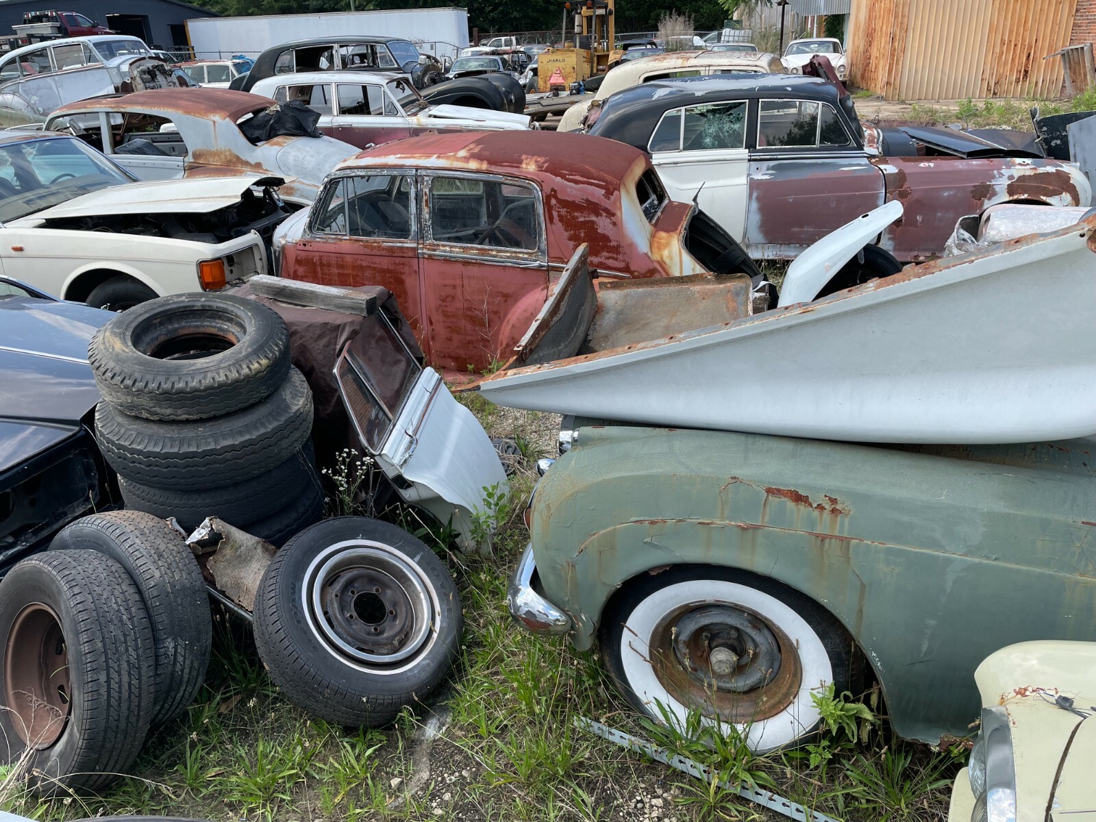 ROLLS ROYCE CLOUD I BENTLEY S1 CRANK PULLEY. THE WORLDS LARGEST USED INVENTORY