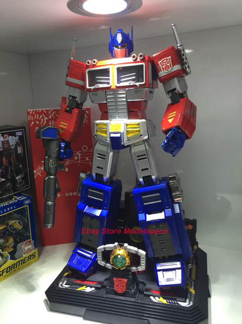 ART STORM ULTIMETAL UM-01 Optimus Prime Action Figure Collection