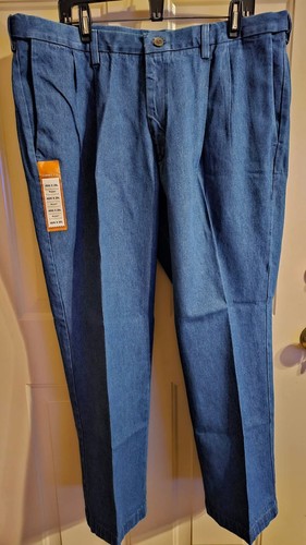 NWT Haggar Work To Weekend Classic Fit Comfort Waist Denim Pants Pleated Mens 40