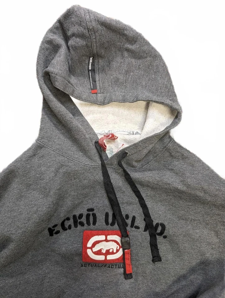 Sudadera con Capucha Marc Ecko UNLTD Grande Gris/Rojo Parche Rinoceronte Para Hombre (Usada) Foto 3 de 4