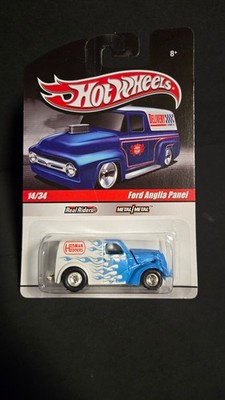 Hot Wheels Slick Rides Real Riders Ford Anglia Panel 14/34 2009 NIB
