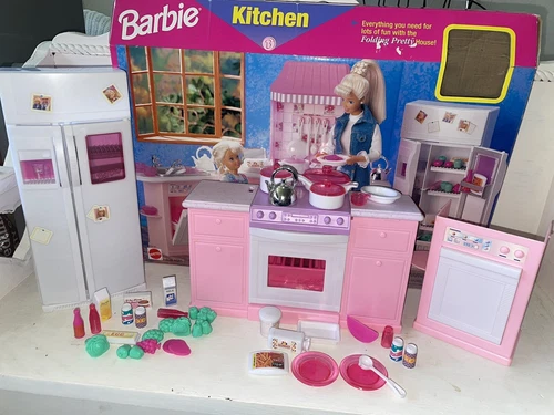 Vintage 1996 Barbie Kitchen Set for Folding Pretty House Incomplete