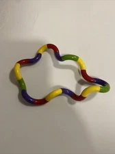 Tangle 1981 Sensory Fidget Toy Twisty Stress Relief Puzzle rainbow