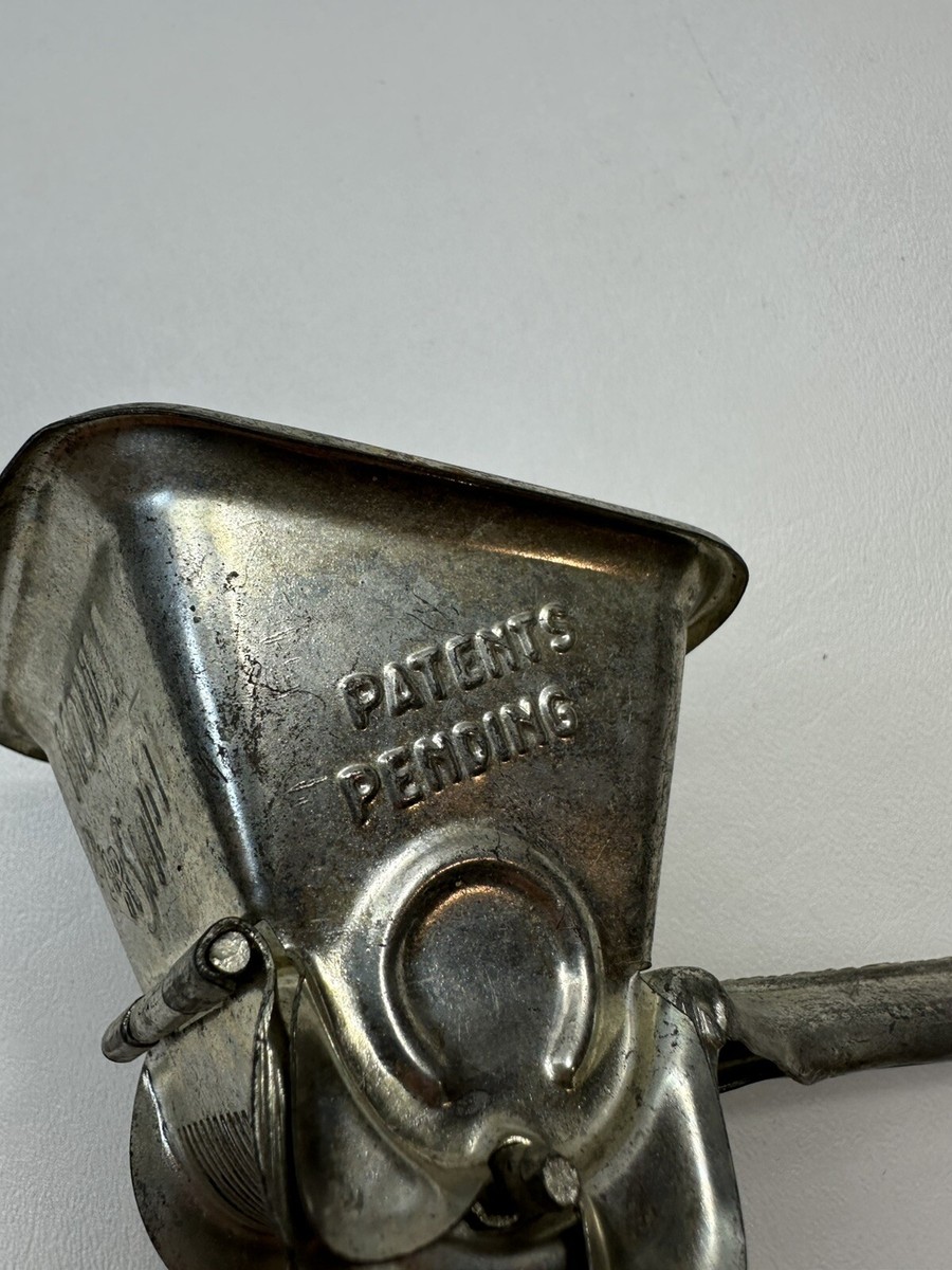 Vintage Creation Tin Moulin Legumes Mouli Persil Nut Chopper