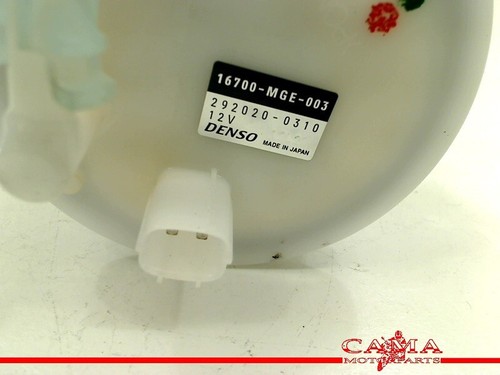 POMPA CARBURANTE C Honda VFR 800 VTEC 2002-2013 (VFR800 RC46) 2004 16700MGE003 - Foto 3 di 3