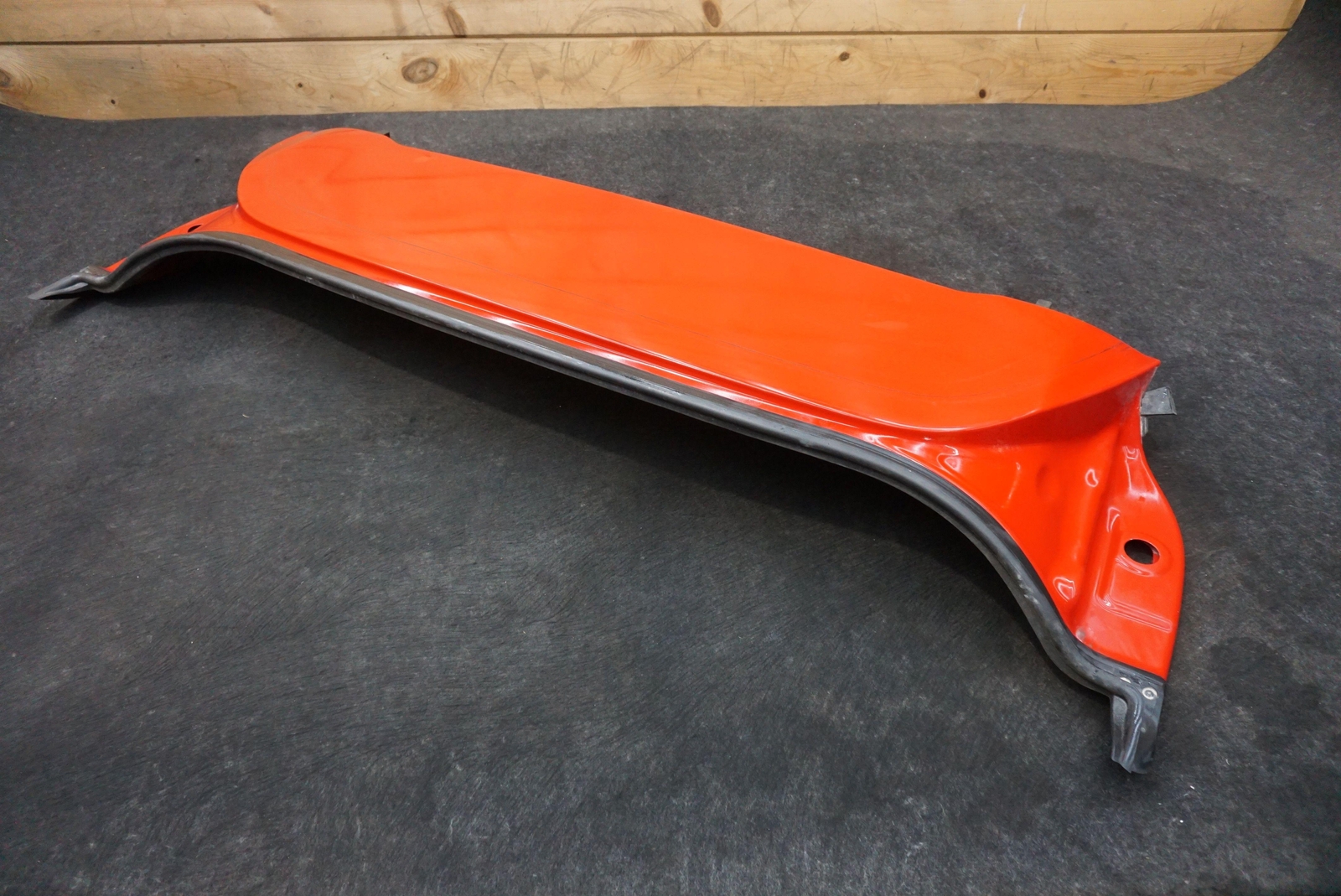 Rear Deck Lid Panel Convertible Roof Shell OEM 9412599 Ferrari California 08-14