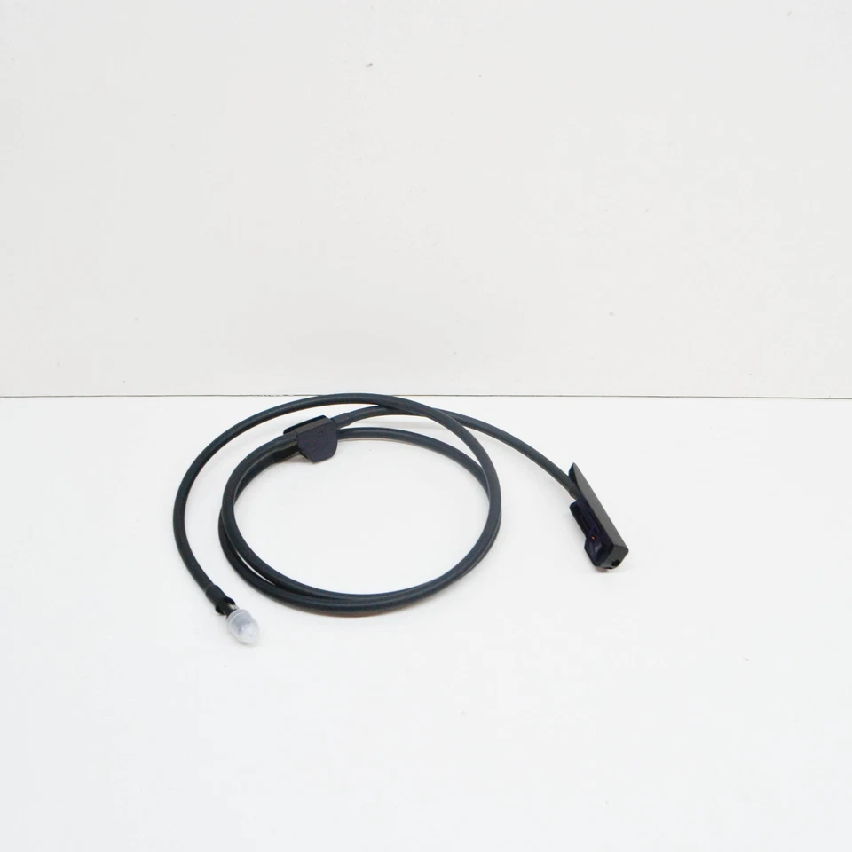 VOLVO XC90 MK2 Front Windscreen Left Washer Nozzle RHD 31416261 NEW GENUINE - Image 3 of 4