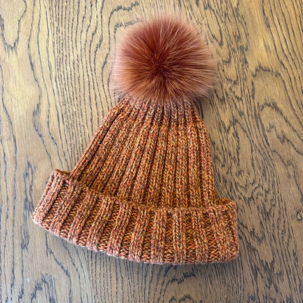 Women\'s‎ 100% Wool Vintage Italian  Knit Beanie Faux Fur Pom Pom Hat Cozy Handmade Crocheted Beanie with Faux Fur Pom Pom - Made  main image 4