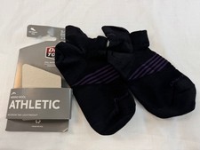 DARN TOUGH Merino Wool Athletic Sock, No-Show Tab, Lightweight No Cushion, Black