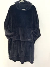 The Comfy Wearable Blanket Hoodie OS Black Original Oversized Sherpa Shark Tank