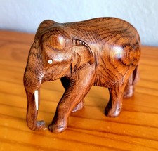 Estatuilla de elefante de madera tallada a mano estatua de arte asiático de madera maciza 3 X 4 de colección